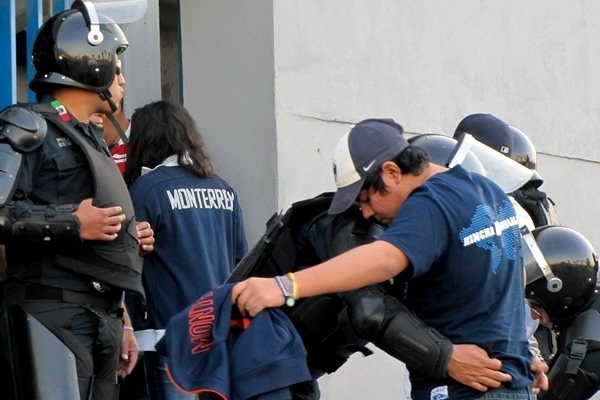 Rayados exhortó a afición a prevenir violencia en el Tec