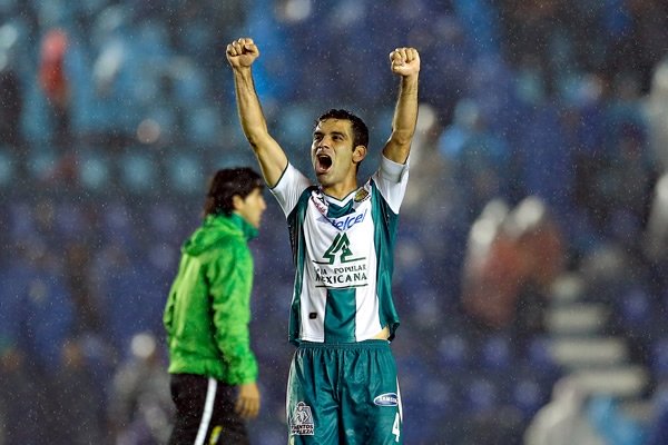 Rafael Márquez firmó un año más con León