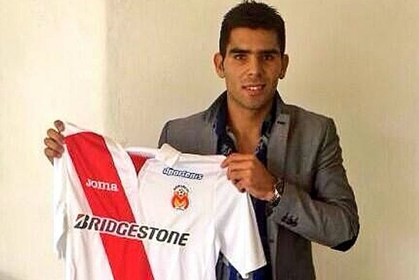 Se reportó el delantero Silvio Romero con Monarcas